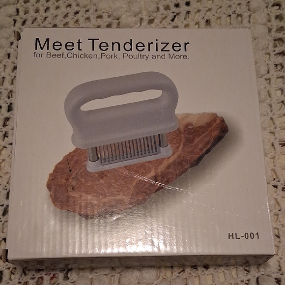 Other - NEW Premium Meat Tenderizer - Black